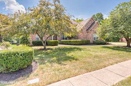 12905 Deercross Dr Prospect, KY 40059
