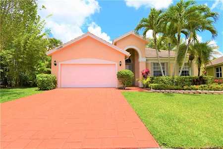 12280 Riverfalls Ct Boca Raton, FL 33428