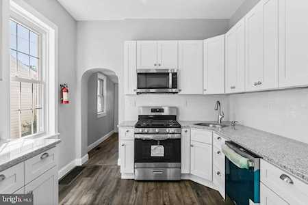 356 Barclay St Burlington, NJ 08016