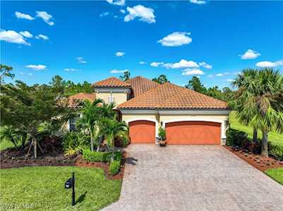 17297 Walnut Run Dr Alva, FL 33920