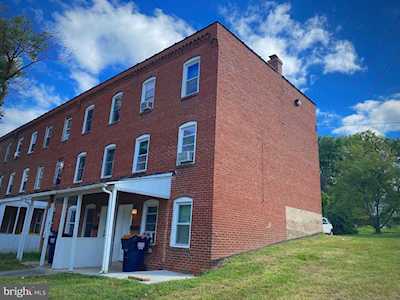 103 Hickman Rd Claymont, DE 19703