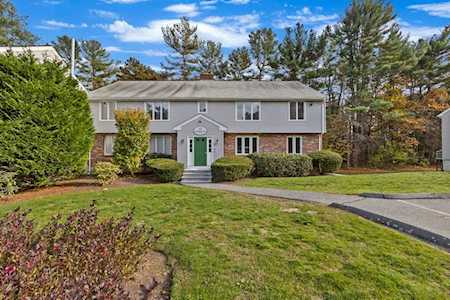 17 Pinebrook Ln #2 Easton, MA 02375