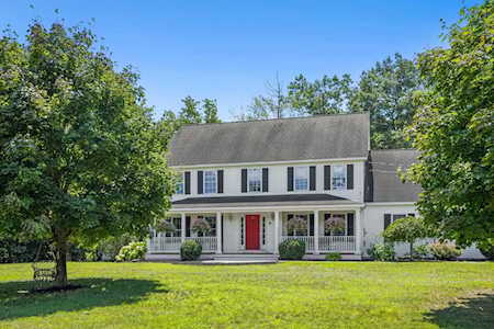 9 Moose Hollow Rd Litchfield, NH 03052