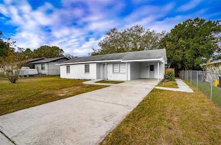 1433 Morningside Dr Lake Wales, FL 33853