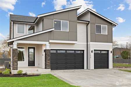 1029 Lindenberger Ln #2 Enumclaw, WA 98022