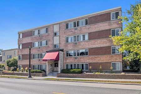 3120 Hennepin Avenue #306 Minneapolis, MN 55408