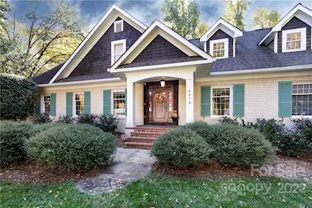 4419 Woodlark Ln Charlotte, NC 28211