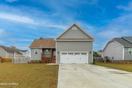 710 Jasmine Lane Jacksonville, NC 28546