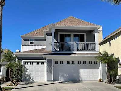 18735 Fairfax Ln Huntington Beach, CA 92648