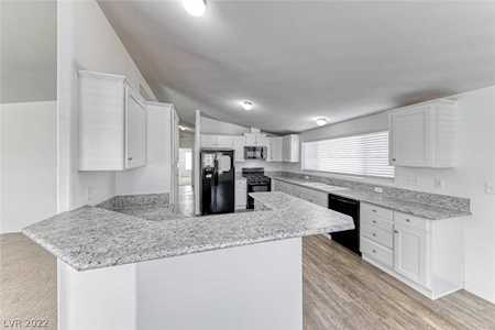 2253 Linn Ln Las Vegas, NV 89156