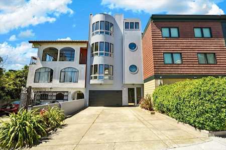 2 Museum Way San Francisco, CA 94114
