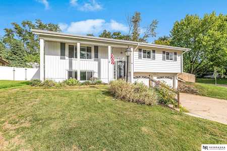 401 Garden Ave Bellevue, NE 68005