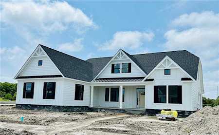 2821 Weston Loop Virginia Beach, VA 23456