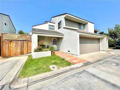 2524 Elden Ave #6 Costa Mesa, CA 92627