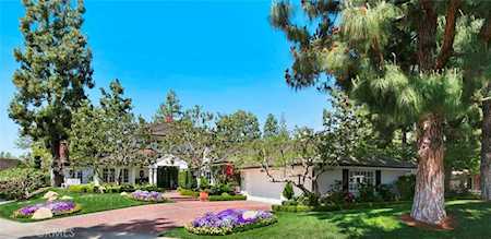 5 Cypress Point Ln Newport Beach, CA 92660