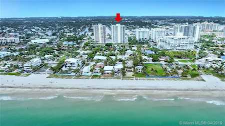 2715 N Ocean Blvd #2D Fort Lauderdale, FL 33308