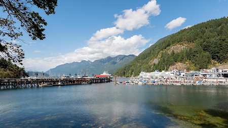 6697 Nelson Avenue #403 West Vancouver, BC V7W 2B2