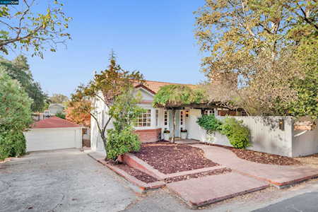 2111 Norris Rd Walnut Creek, CA 94596