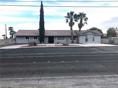 8425 W Washburn Rd Las Vegas, NV 89149