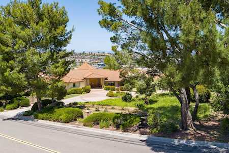 1505 La Plaza Dr San Marcos, CA 92078
