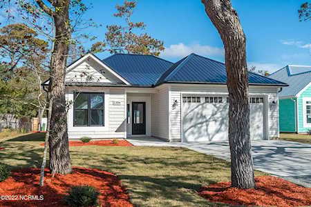 2304 W Oak Island Drive Oak Island, NC 28465