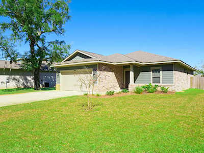 7384 Hiawatha Lane Navarre, FL 32566