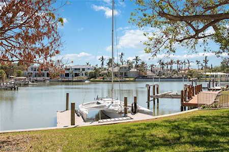 450 Bow Line Bend Naples, FL 34103