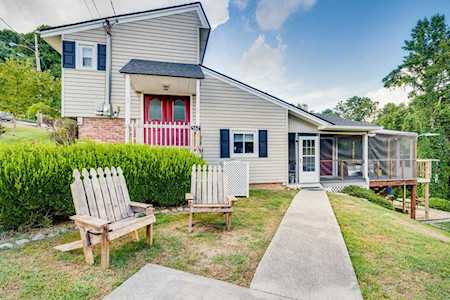 562 W Elm St Gate City, VIRGINIA 24251