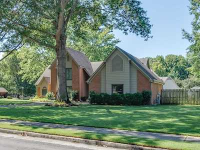 1503 Wood Farms Dr Cordova, TN 38016