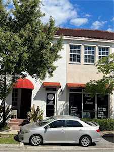 16747 SW 95th St #16747 Miami, FL 33196
