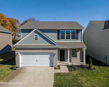 11921 Parkside Vista Ln Louisville, KY 40229