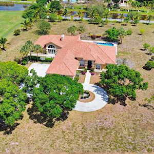 10179 El Paraiso Place Delray Beach, FL 33446