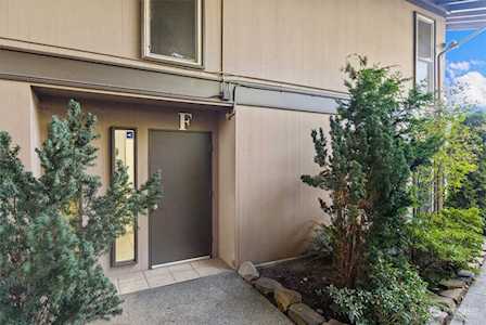 1425 S Puget Dr #F1 Renton, WA 98055