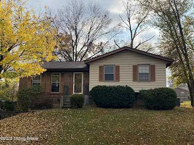 2311 Swing Dr Louisville, KY 40299