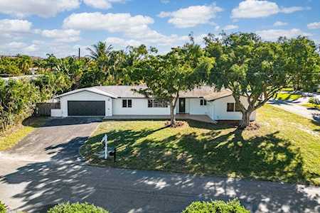 2866 SW 8th Street Boynton Beach, FL 33435