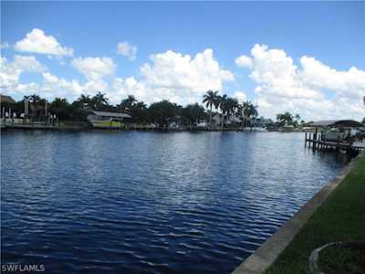 1766 E Cape Coral Parkway #302 Cape Coral, FL 33904