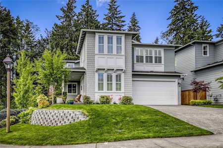 2421 NE Sunnymede St Poulsbo, WA 98370