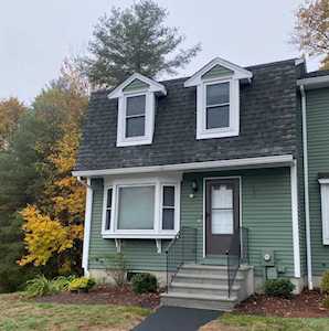 118 Twin Brook Ln #118 Bellingham, MA 02019