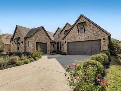 9920 Snake River Drive Oak Point, TX 75068