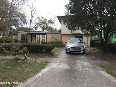 2424 Spirea ST Jacksonville, FL 32209
