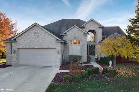 2754 Plymouth Dr. Shelby Twp, MI 48316