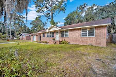 3003 Hickory St Beaufort, SC 29906