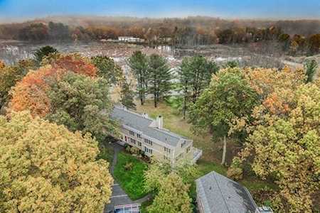 52 Macintosh Ln #52 Boxborough, MA 01719