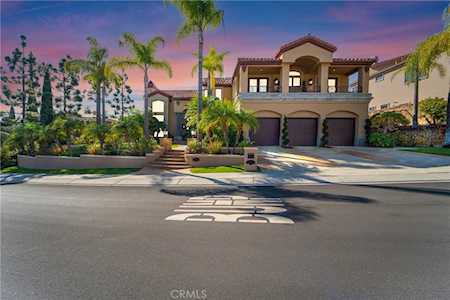 6 Poppy Hills Rd Laguna Niguel, CA 92677