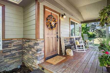 1528 Terrace Dr Medford, OR 97504