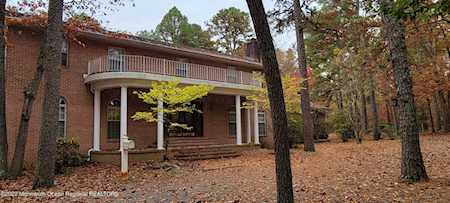 49 Grand Blvd Jackson, NJ 08527