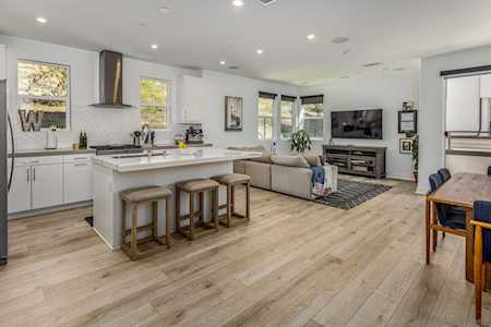 2836 Avella Circle San Diego, CA 92108