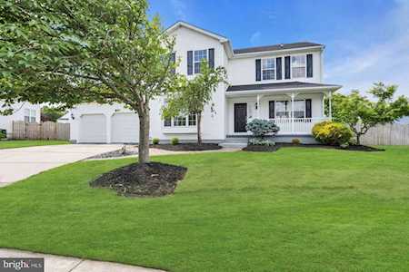 5 Pierce Ct Clayton, NJ 08312