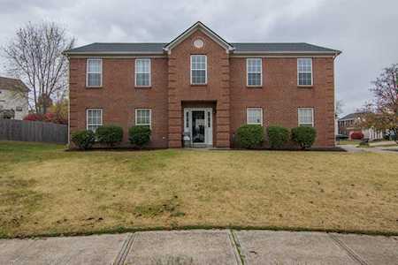 2749 Woodlawn Way Lexington, KY 40511