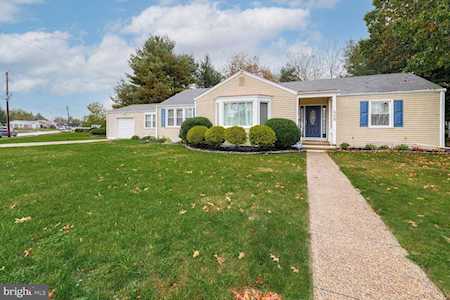429 Rutgers Ave Burlington, NJ 08016